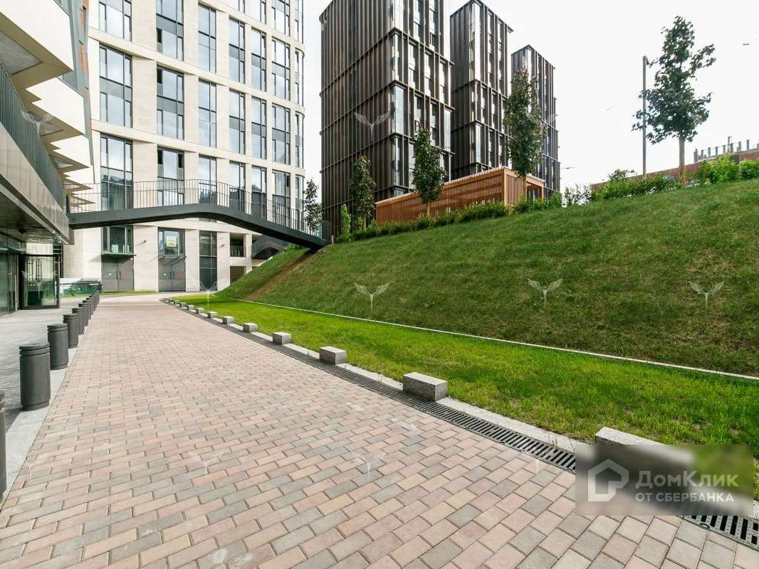 Трехкомнатная квартира Ефремова улица, 10 к. 1, фото №1