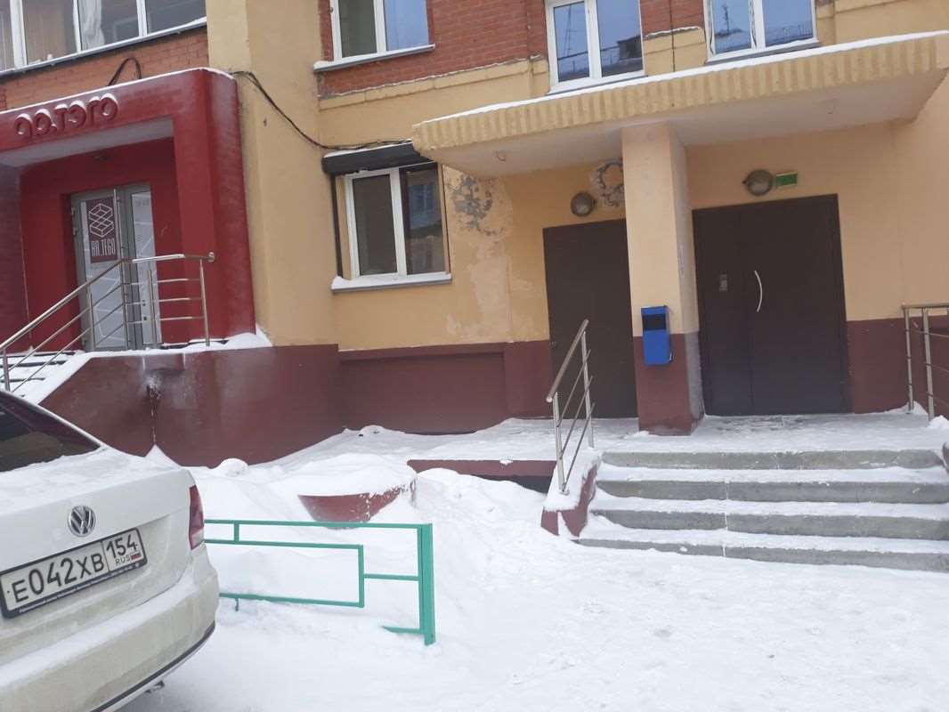Трехкомнатная квартира Новосибирск улица, фото №2