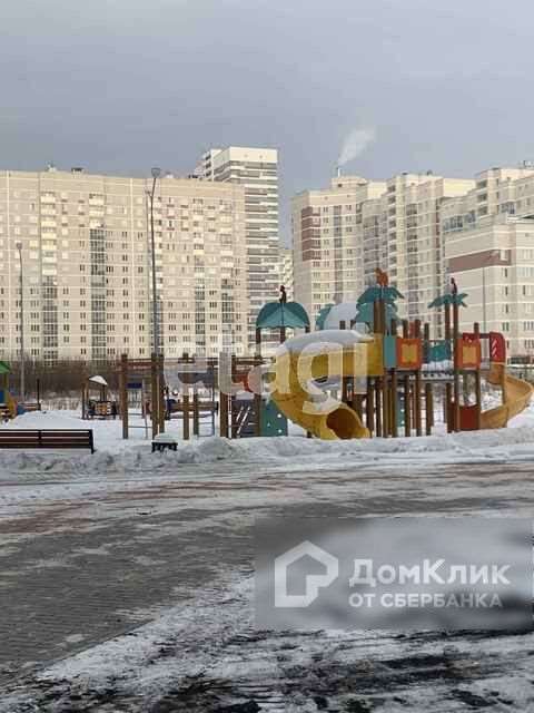 Двухкомнатная квартира Хрустальногорская улица, 88, фото №2