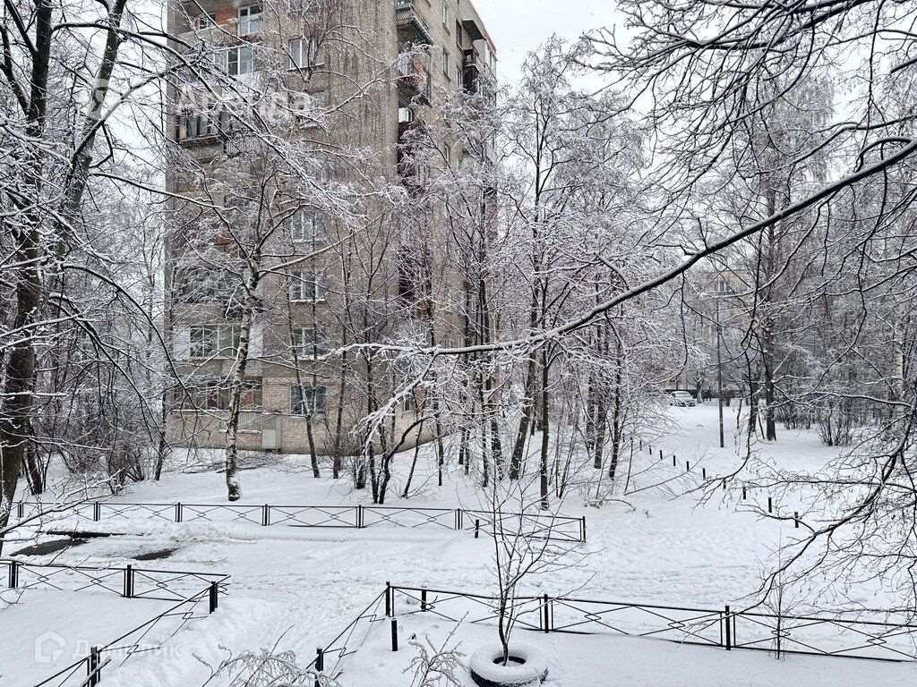 Двухкомнатная квартира ул. Белы Куна улица, 18 к. 1, фото №1