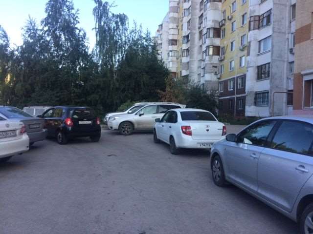 Двухкомнатная квартира Александра Матросова улица, 53, фото №1