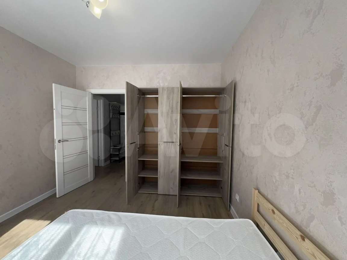 -и комнатная 150 улица, 00, фото №5
