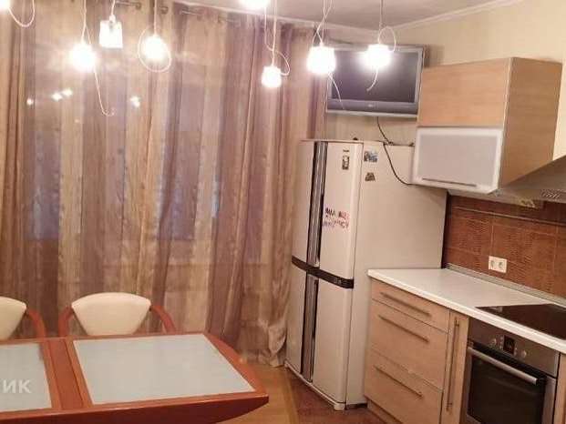 Трехкомнатная квартира Новосибирск улица, фото №1