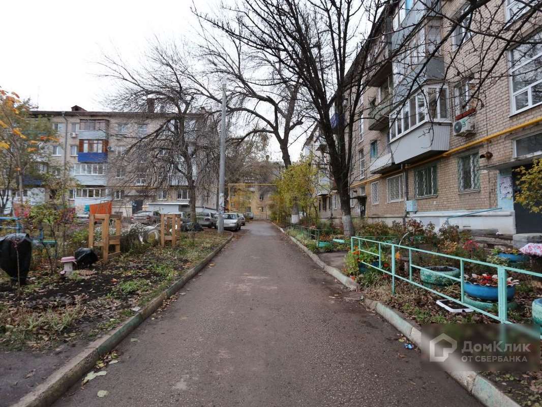 Двухкомнатная квартира Александра Матросова улица, 50, фото №1