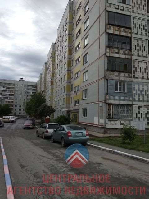 Трехкомнатная квартира Красных Зорь улица, 5, фото №6