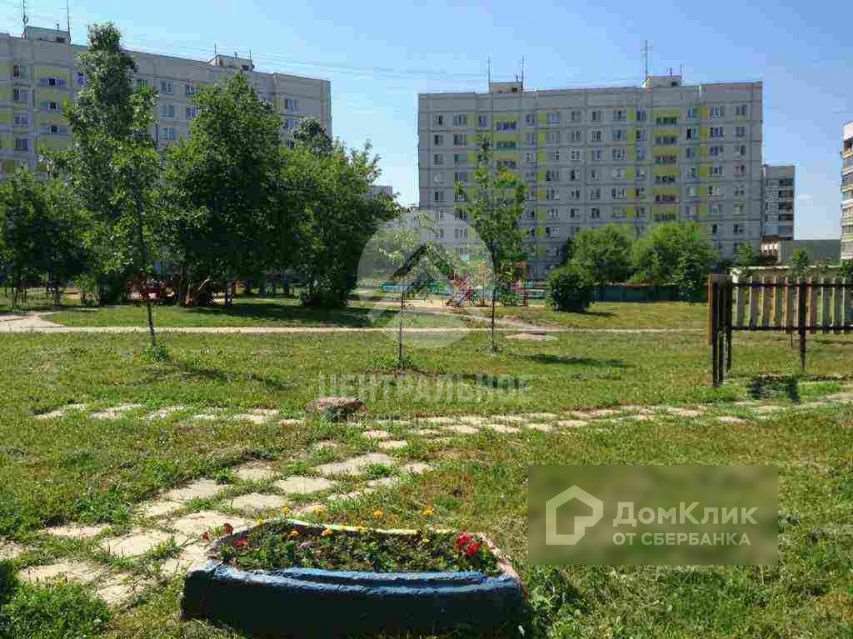 Трехкомнатная квартира Красных Зорь улица, 5, фото №5