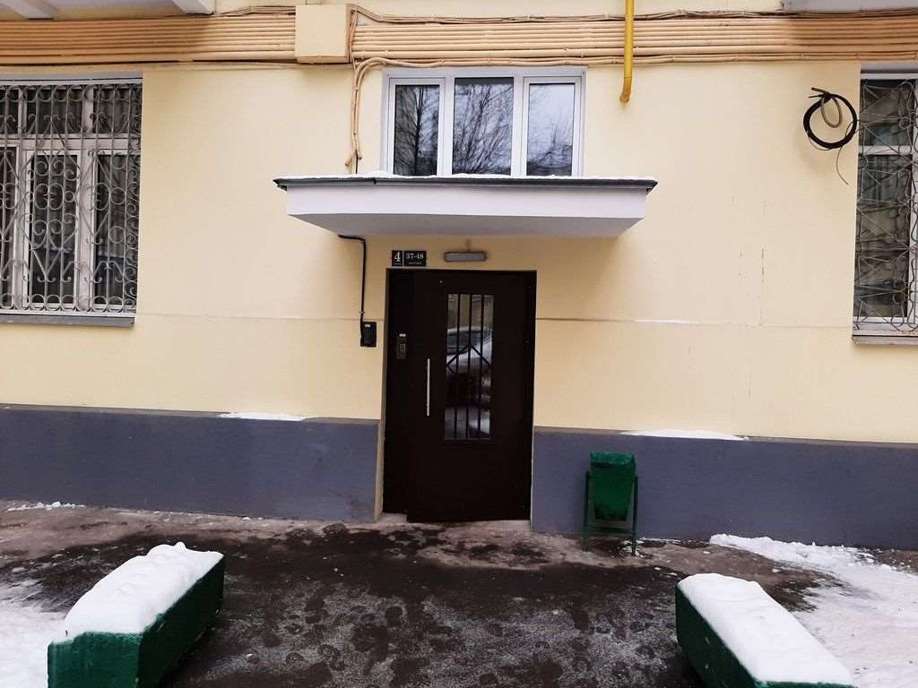 Двухкомнатная квартира пер. 2-й Троицкий () переулок, 6, фото №1