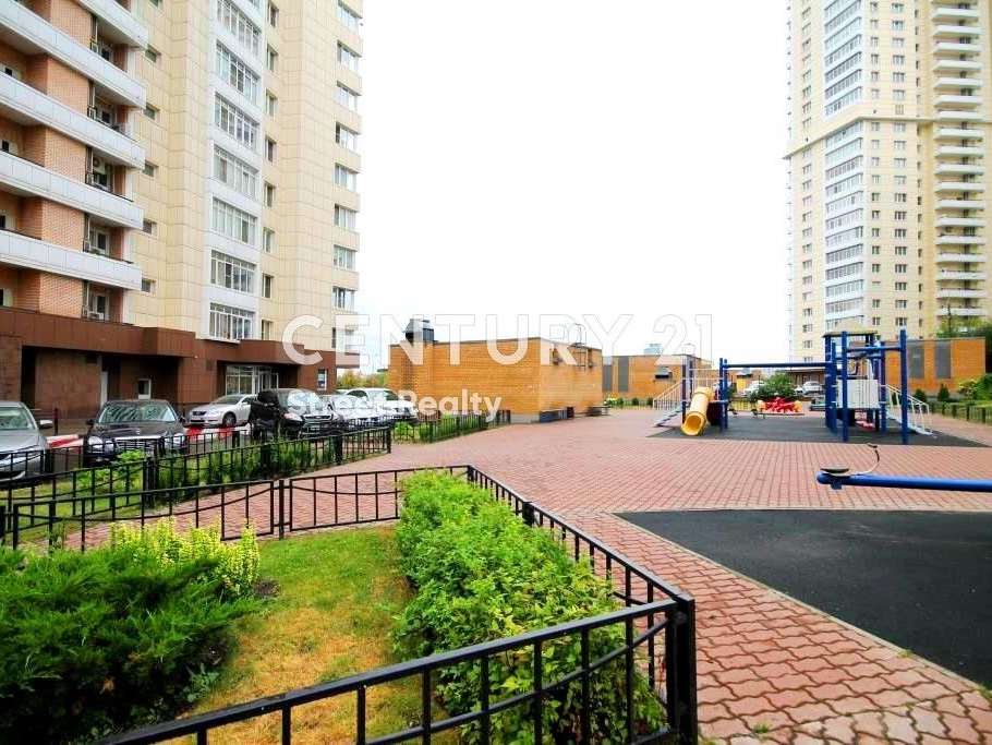 Трехкомнатная квартира Крылатские Холмы улица, 33 к. 3, фото №1