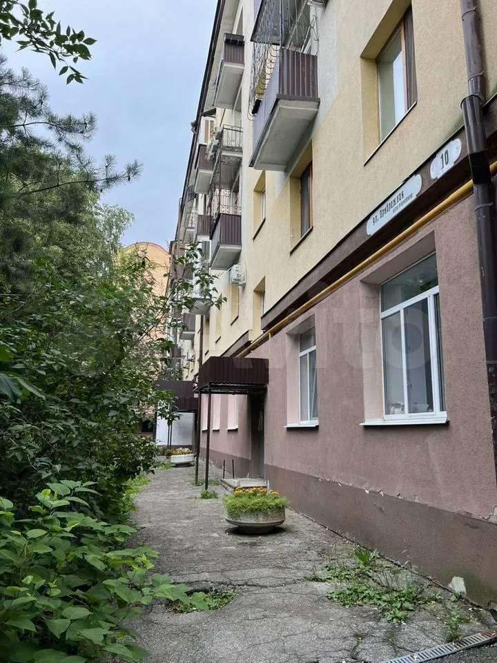 -и комнатная Спортивная улица, фото №6