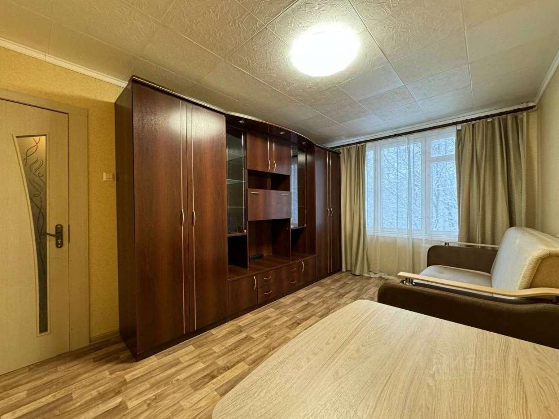 Комната ул. Антонова-Овсеенко улица, 19 к. 3, фото №1