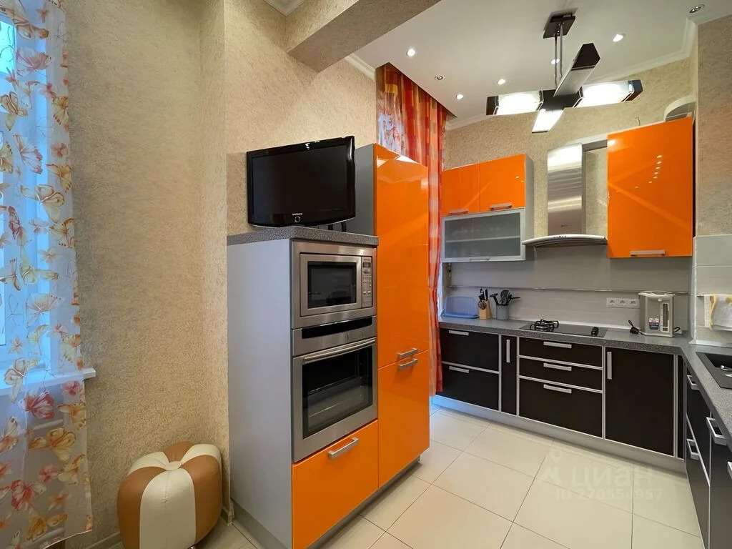 Трехкомнатная квартира Гончарная улица, 26 к. 1, фото №2