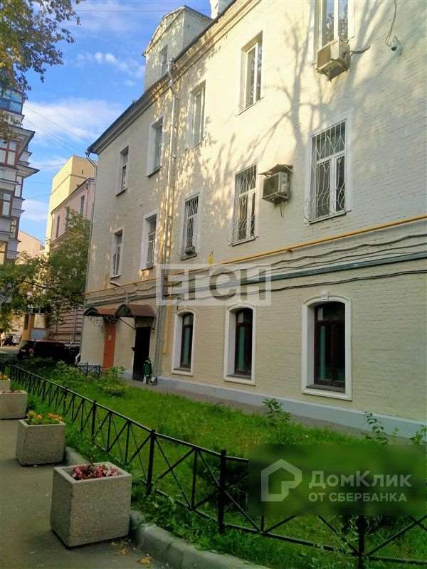 Двухкомнатная квартира Староконюшенный переулок, 33, фото №1