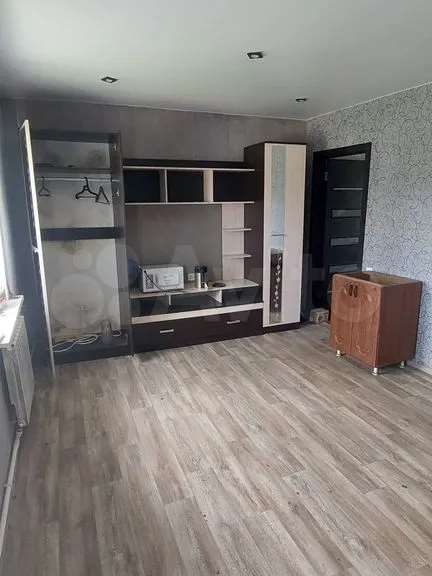 Дом  комнаты Чкалова улица, фото №1