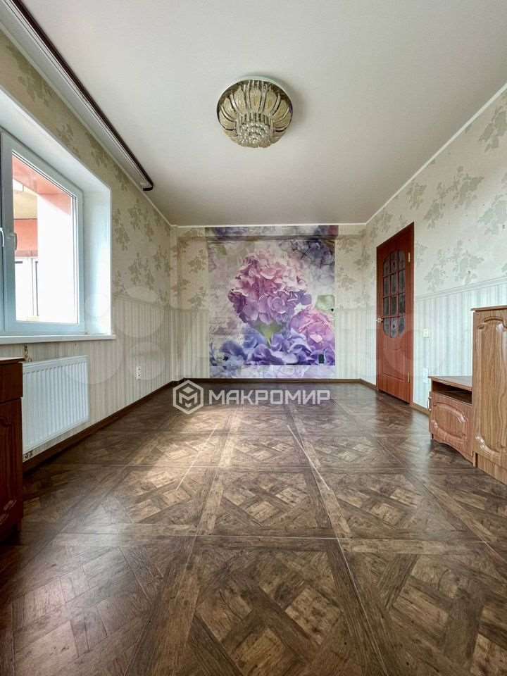 -и комнатная Братьев Кашириных улица, фото №7