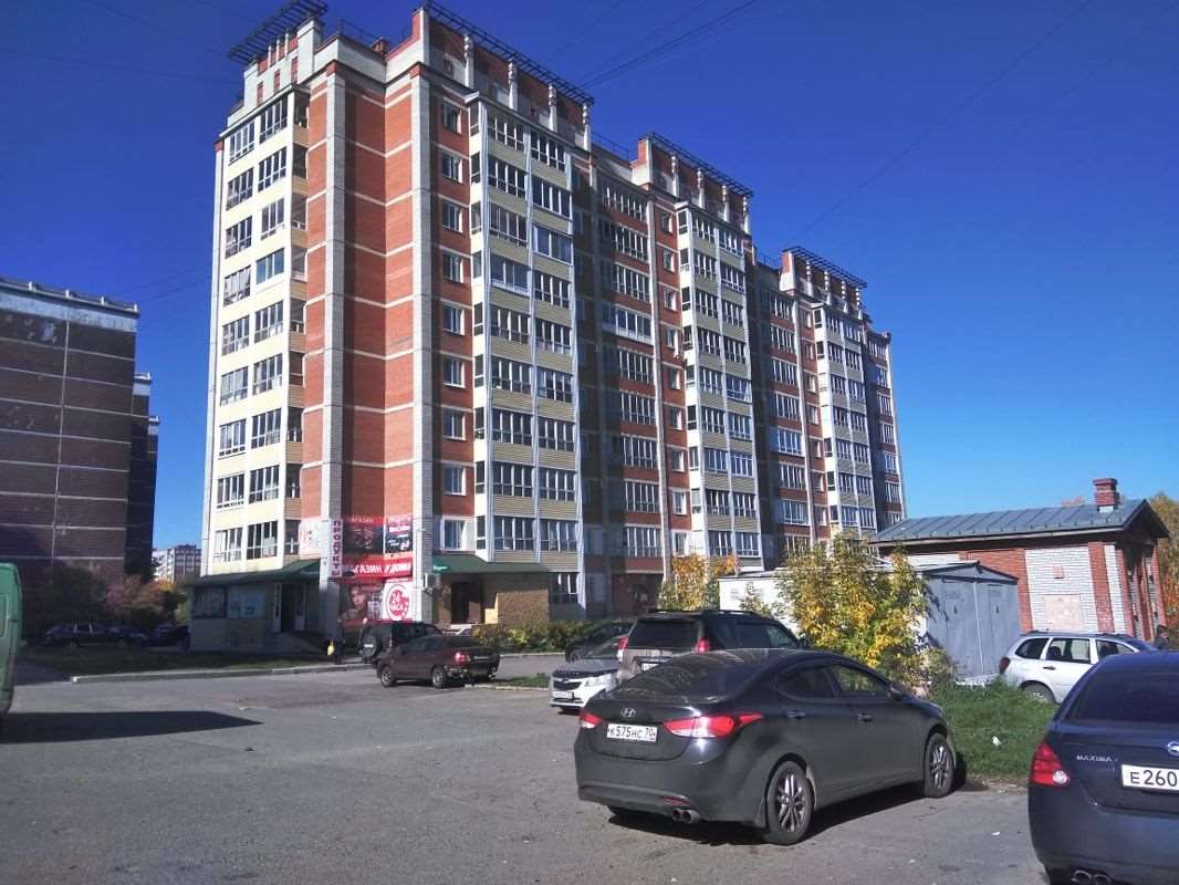 Трехкомнатная квартира Сибирская улица, 116, фото №1