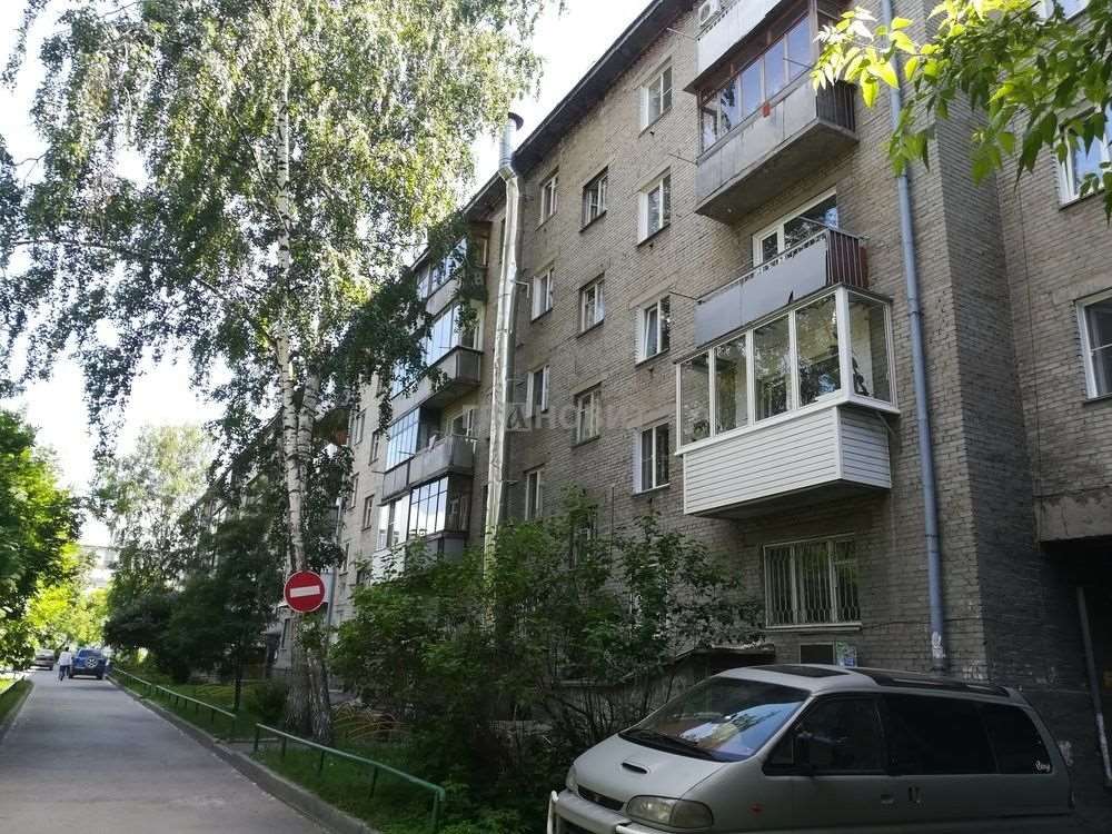 Двухкомнатная квартира Зыряновская улица, фото №3
