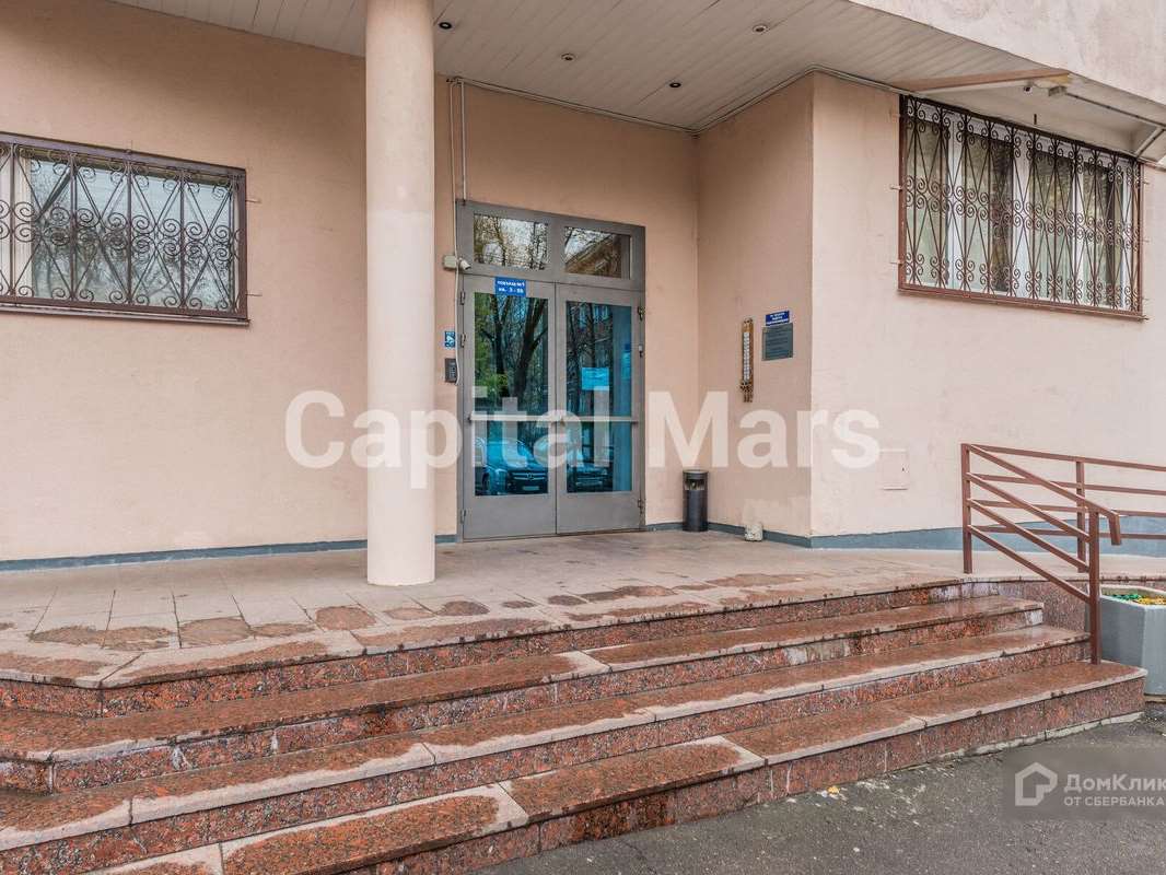 5-и комнатная квартира Толбухина улица, 3 к. 2, фото №1