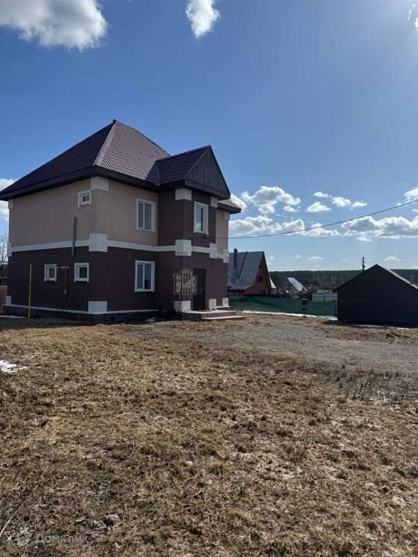 Дом 5 комнат 2 улица, фото №1