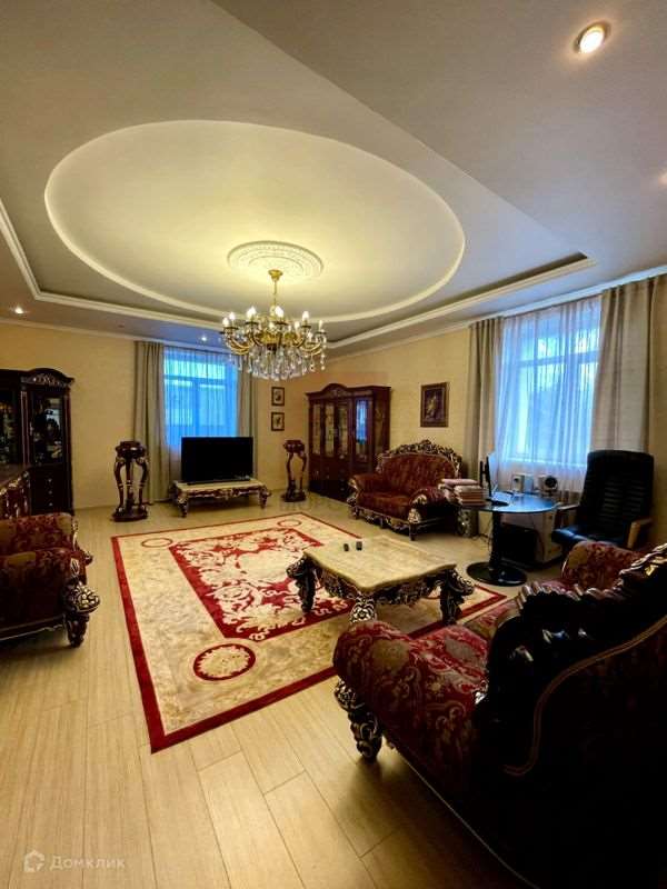 Дом 6 комнат Автономных Республик улица, 69, фото №1