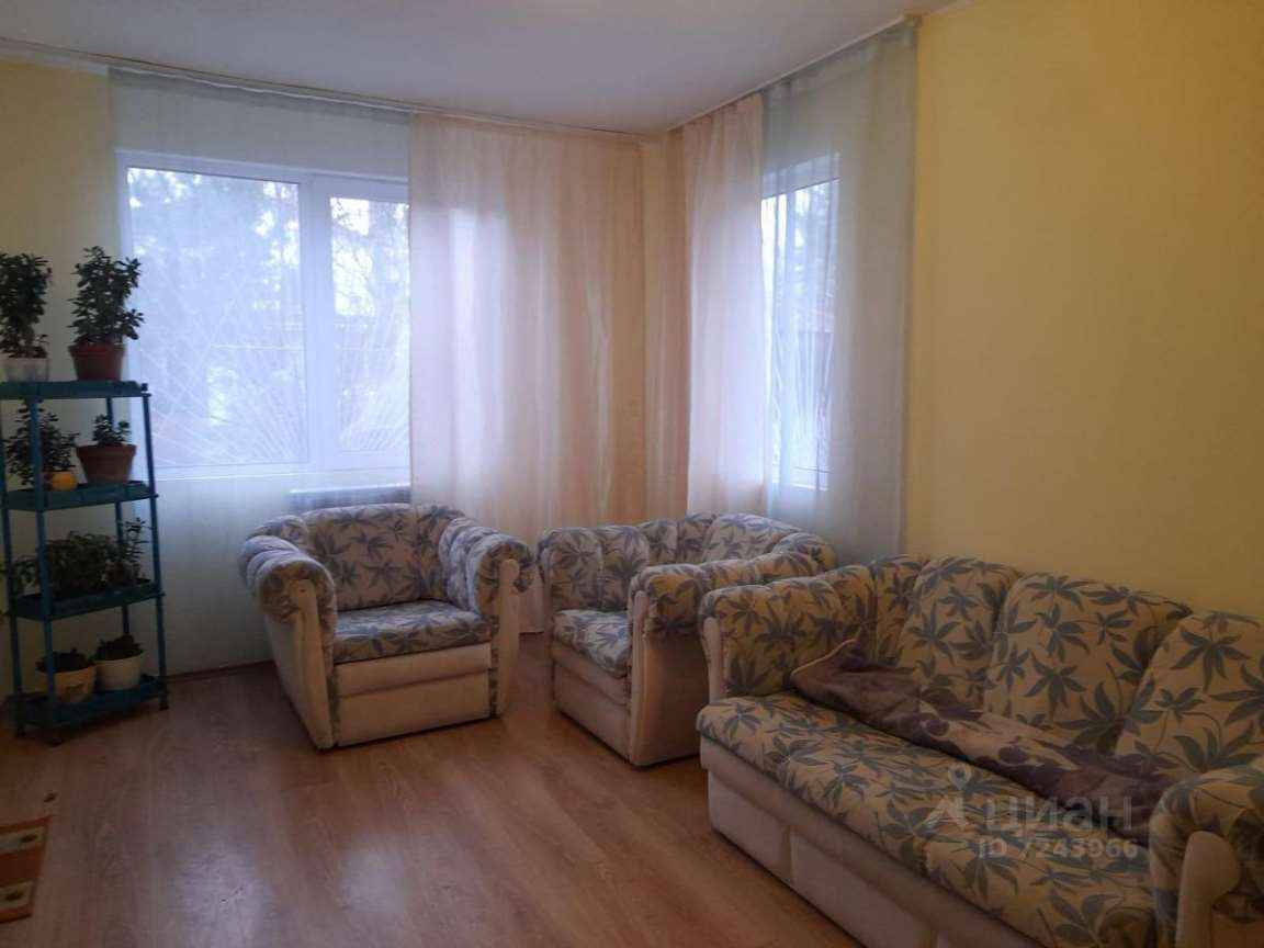Комната ул. Лермонтова (МО "г. Красное Село") улица, 32, фото №1